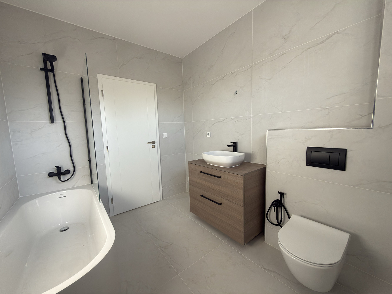 Prodej domu 100 m² s pozemkem 823 m² – pohled 5
