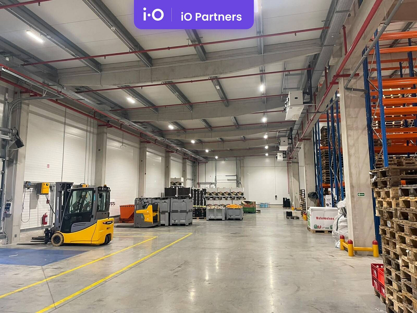 Pronájem skladovacích prostor 2 000 m² – fotografie 2