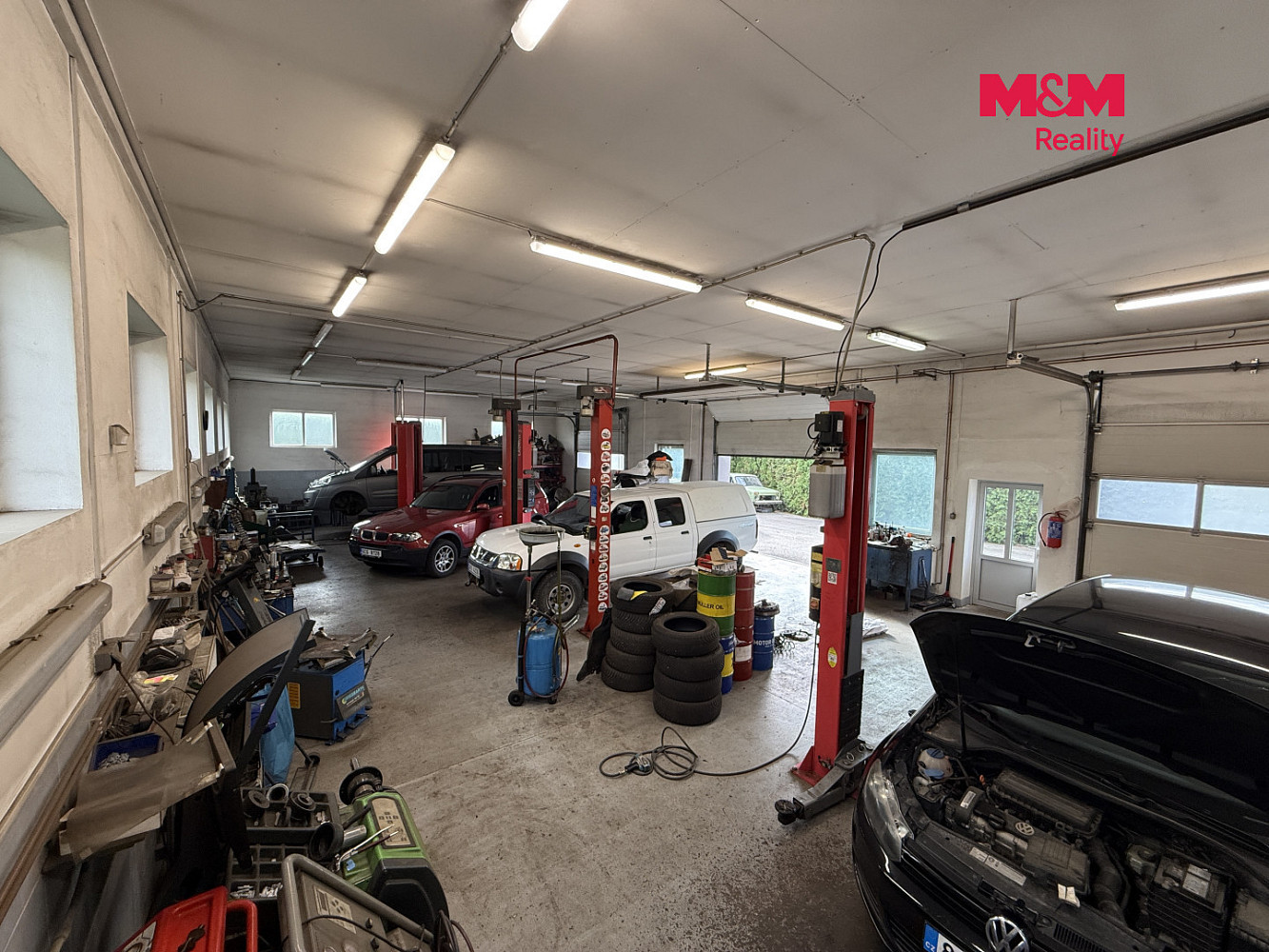 Prodej obchodních prostor 252 m² – fotografie 4
