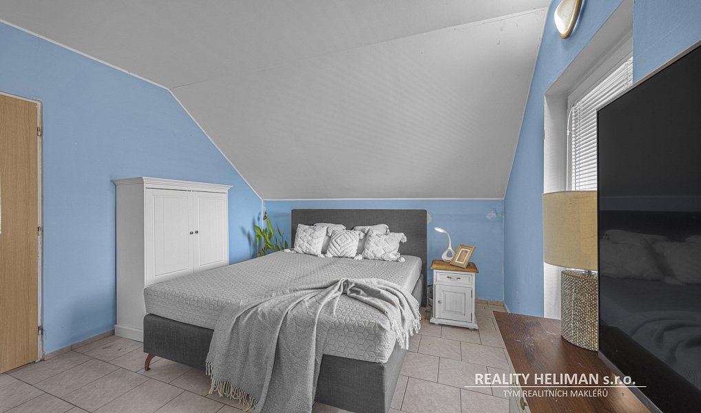 Prodej domu 393 m² s pozemkem 775 m², Líbeznice – náhled fotky 31