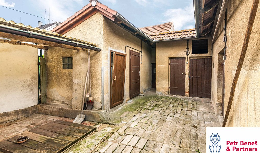 Prodej domu 157 m² s pozemkem 392 m², Milostín – náhled fotky 36