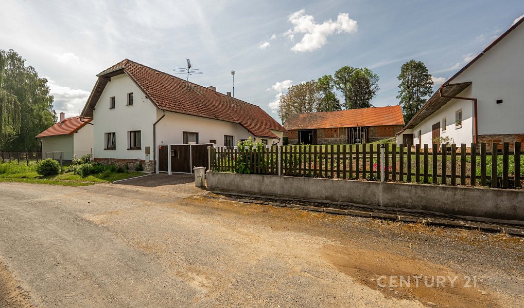 Prodej chaty/chalupy 124 m² s pozemkem 2 415 m², Načeradec – náhled fotky 3