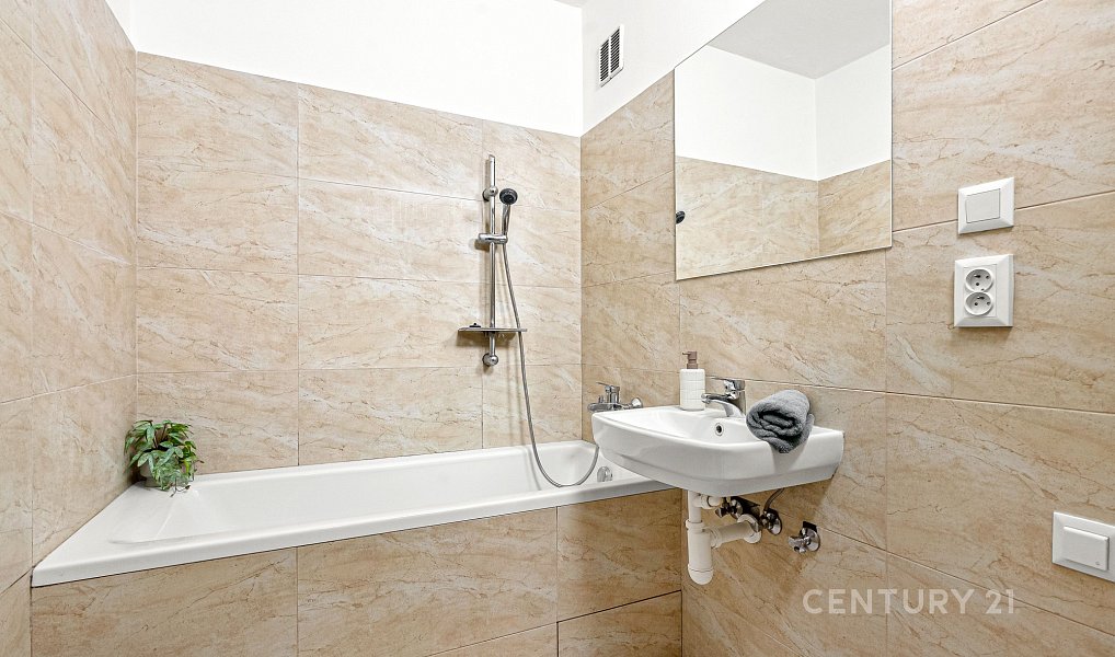 Prodej bytu 4+kk 79 m², Kladno – náhled fotky 14