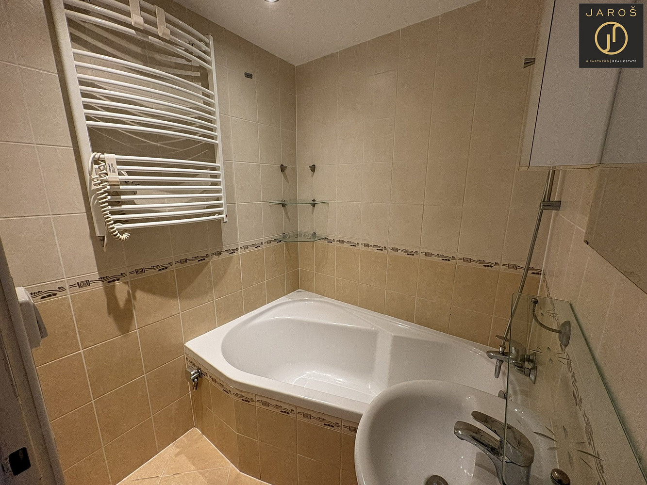 Prodej bytu 2+1 55 m² – fotografie 3