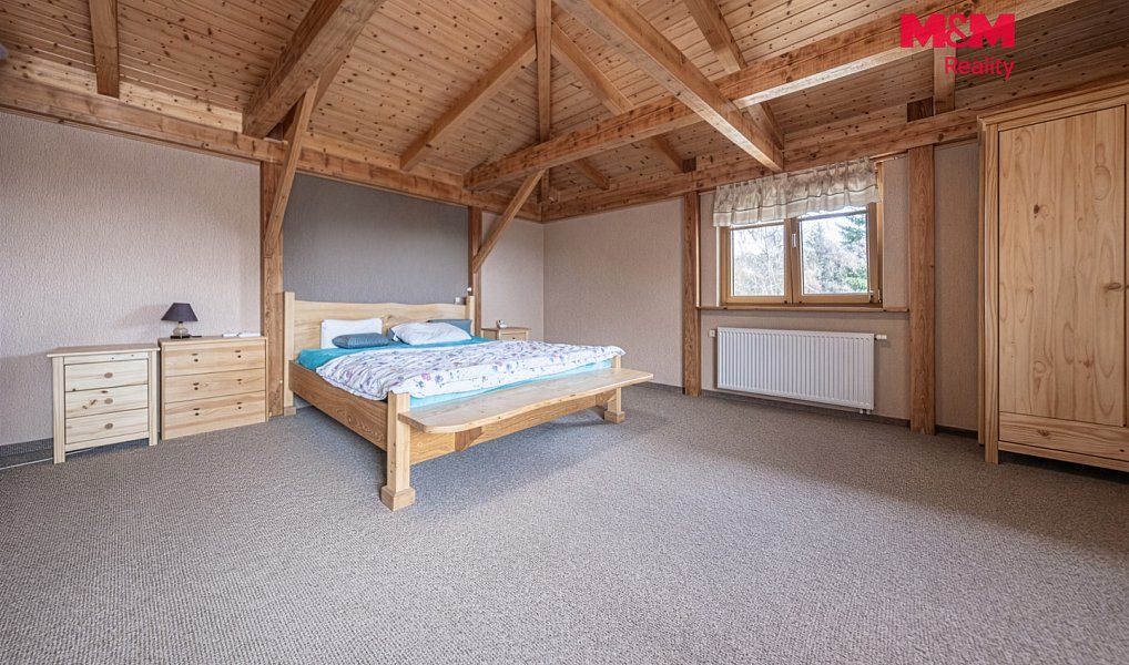 Prodej domu 384 m² s pozemkem 2 948 m², Blatno – náhled fotky 17