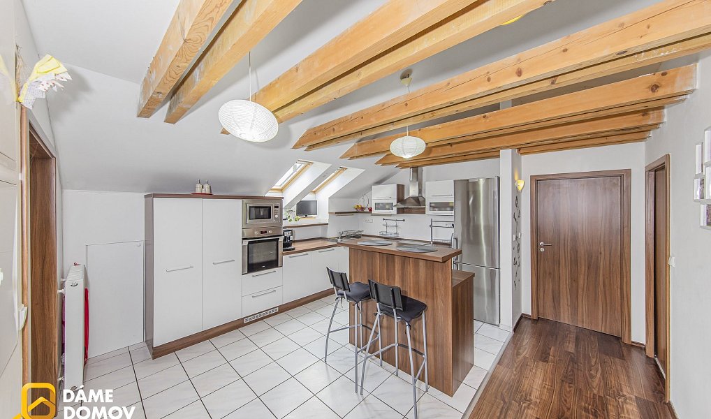 Prodej domu 581 m² s pozemkem 1 164 m², Lukoveček – náhled fotky 8
