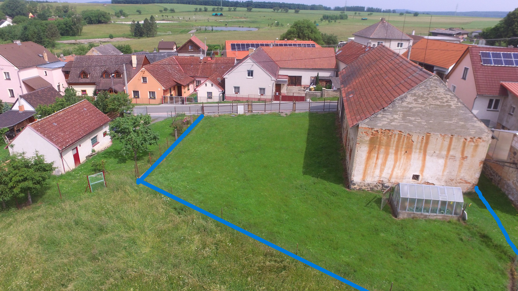 Prodej stavebního pozemku 839 m² — photo 3