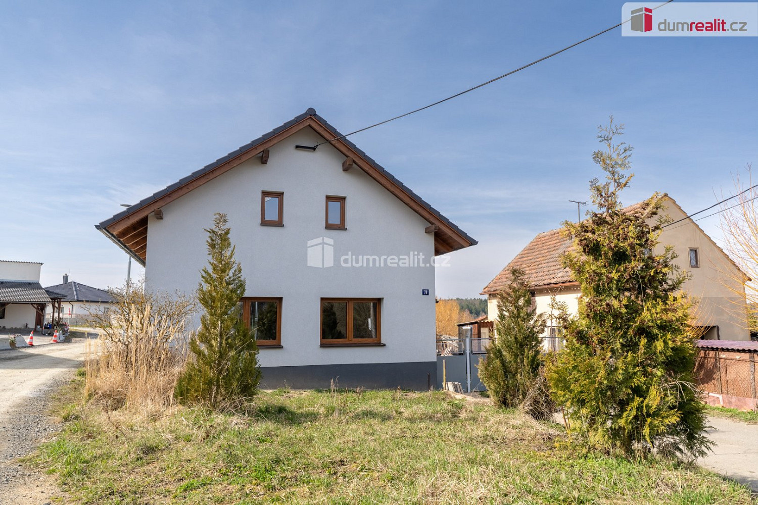 Prodej domu 80 m² s pozemkem 215 m²