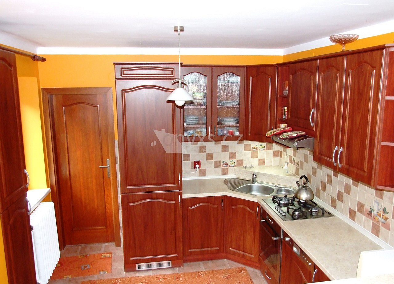 Prodej domu 240 m² s pozemkem 1 032 m² – fotografie 5