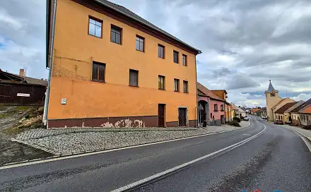 Prodej domu 433 m² s pozemkem 373 m², Kasejovice, okres Plzeň-jih