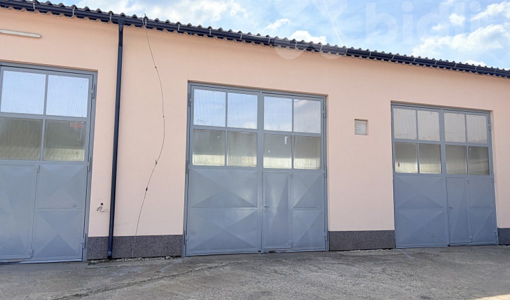 Pronájem výrobních prostor 445 m², Pečky – náhled fotky 3