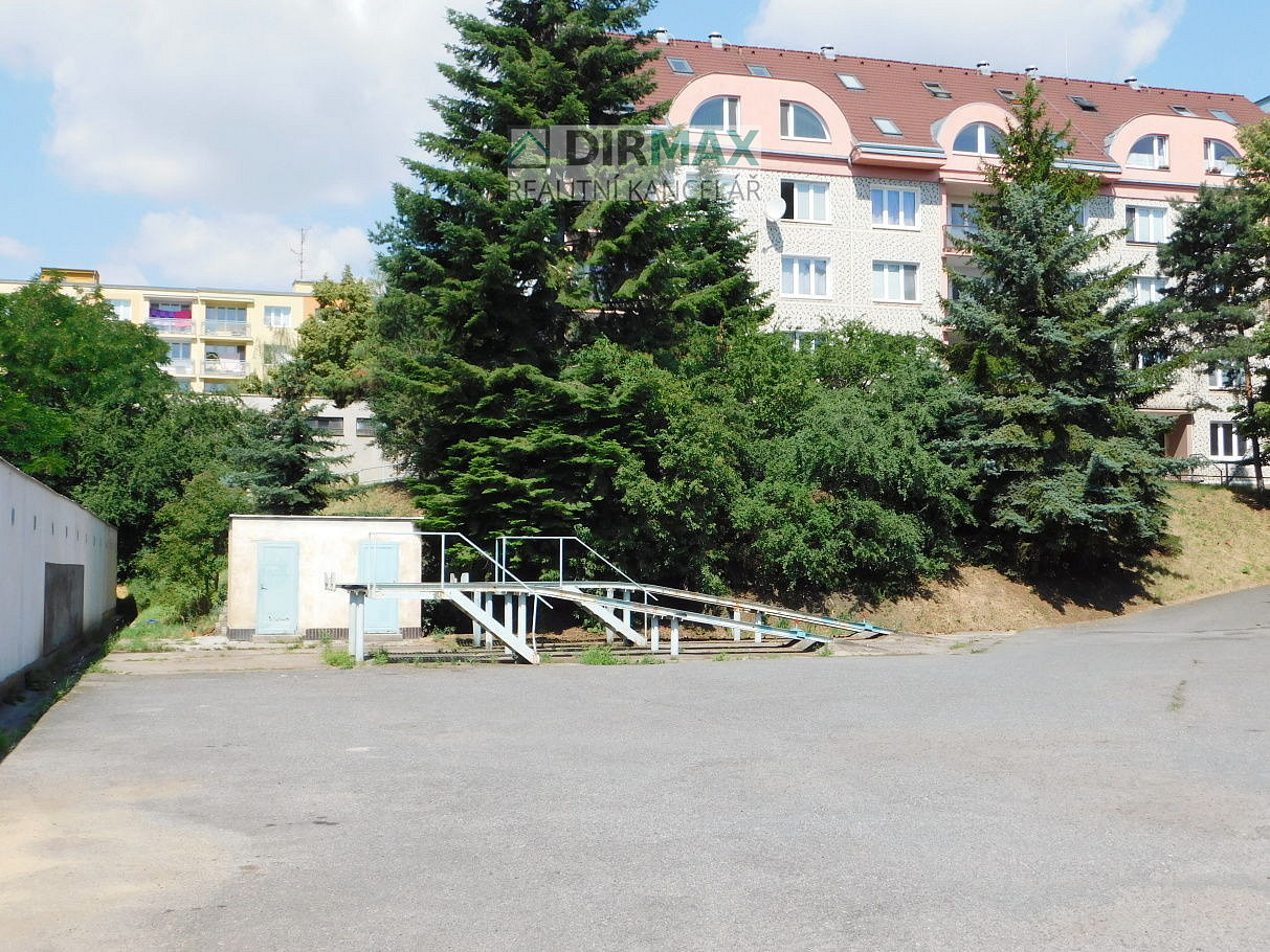 Pronájem garáže, 18m2, hrádecká ulice, plzeň - doubravka — photo 4