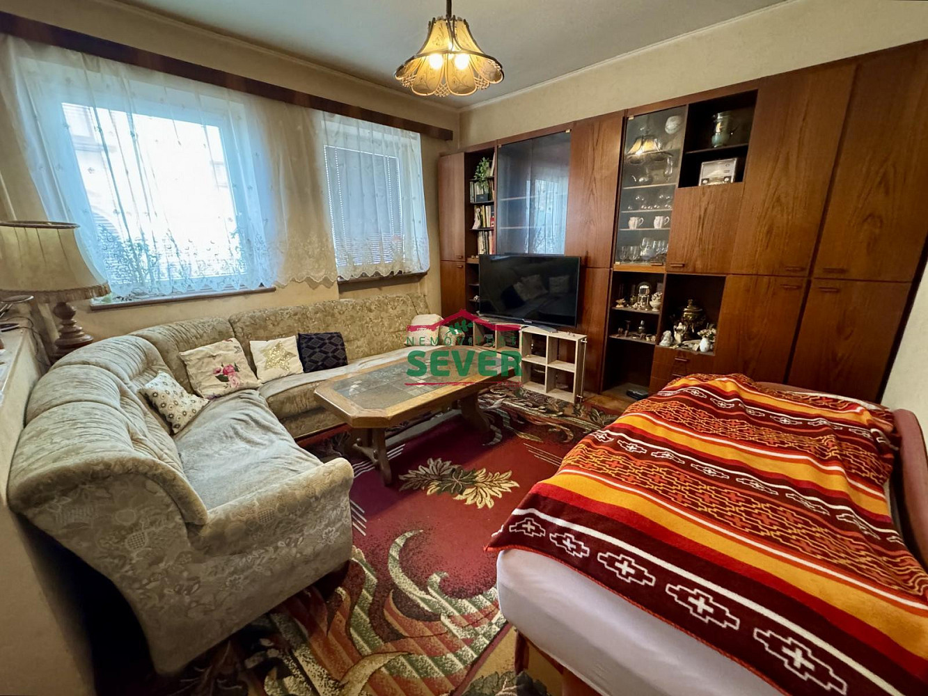 Prodej domu 240 m² s pozemkem 209 m² – fotografie 2