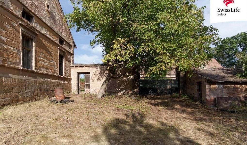 Prodej domu 620 m² s pozemkem 6 027 m², Klobuky – náhled fotky 18