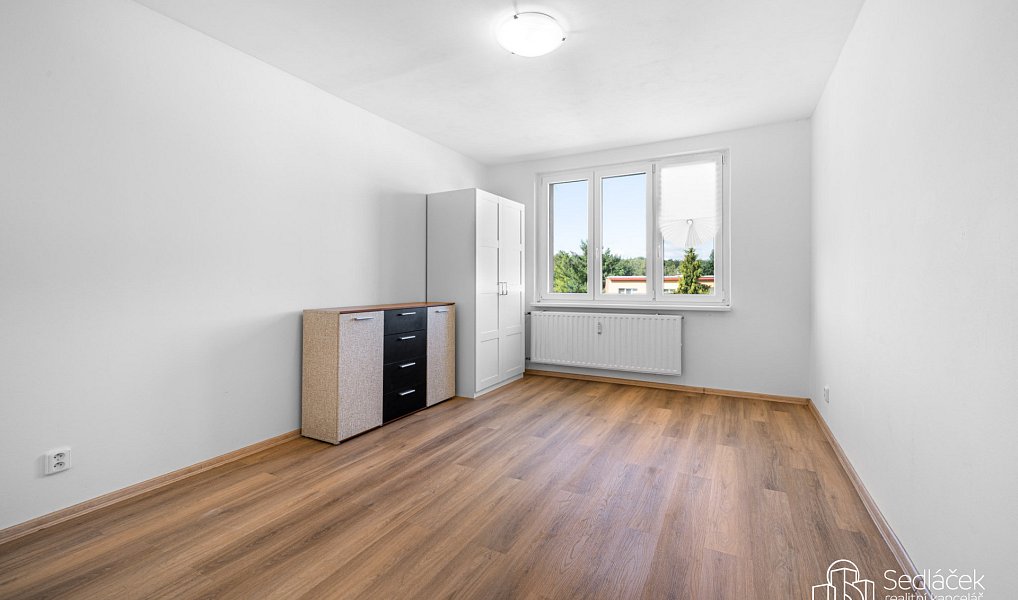 Pronájem bytu 3+1 84 m², Sokolov – náhled fotky 8