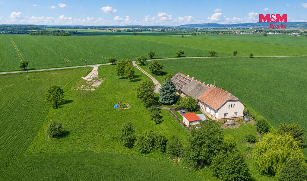 Prodej domu 200 m² s pozemkem 11 189 m², Stračov – náhled fotky 2