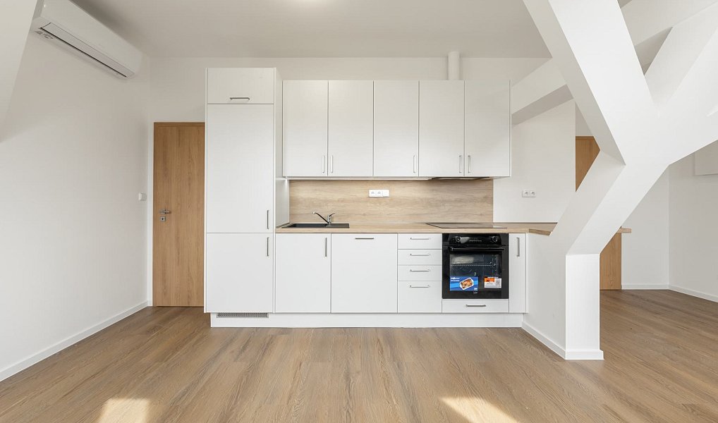 Prodej bytu 1+kk 38 m², Telnice – náhled fotky 3
