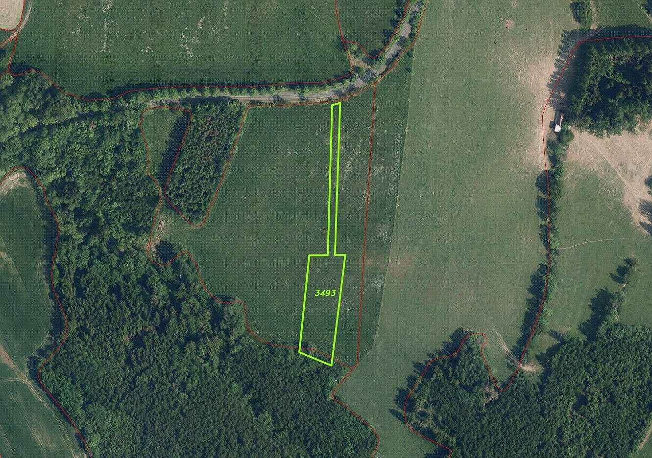 Prodej pole 3 885 m²
