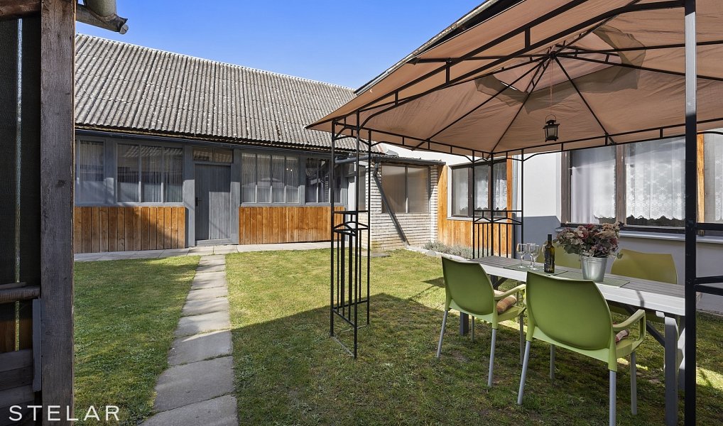 Prodej domu 220 m² s pozemkem 300 m², Bouzov – náhled fotky 8