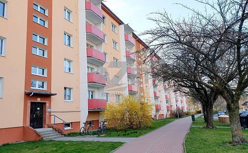 Prodej bytu 3+1 65 m², Hrdinů, Uničov, okres Olomouc