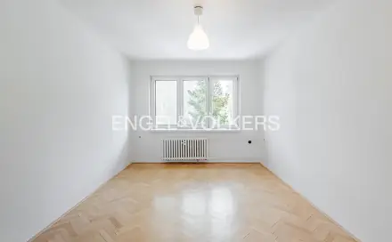 Pronájem bytu 3+1 71 m², Pod Rapidem, Praha 10 - Vinohrady