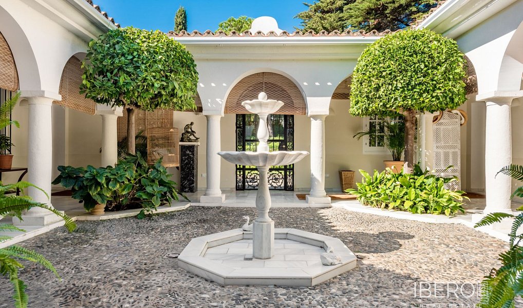 Prodej rodinného domu, 672 m², Sotogrande Alto