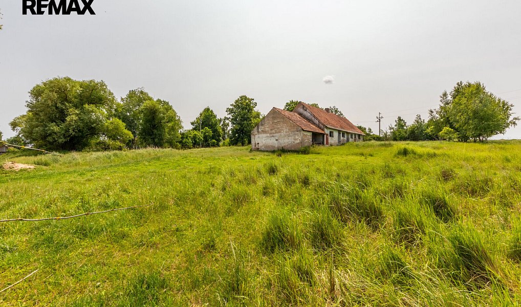 Prodej zemědělského objektu 873 m², Hodětín – náhled fotky 9