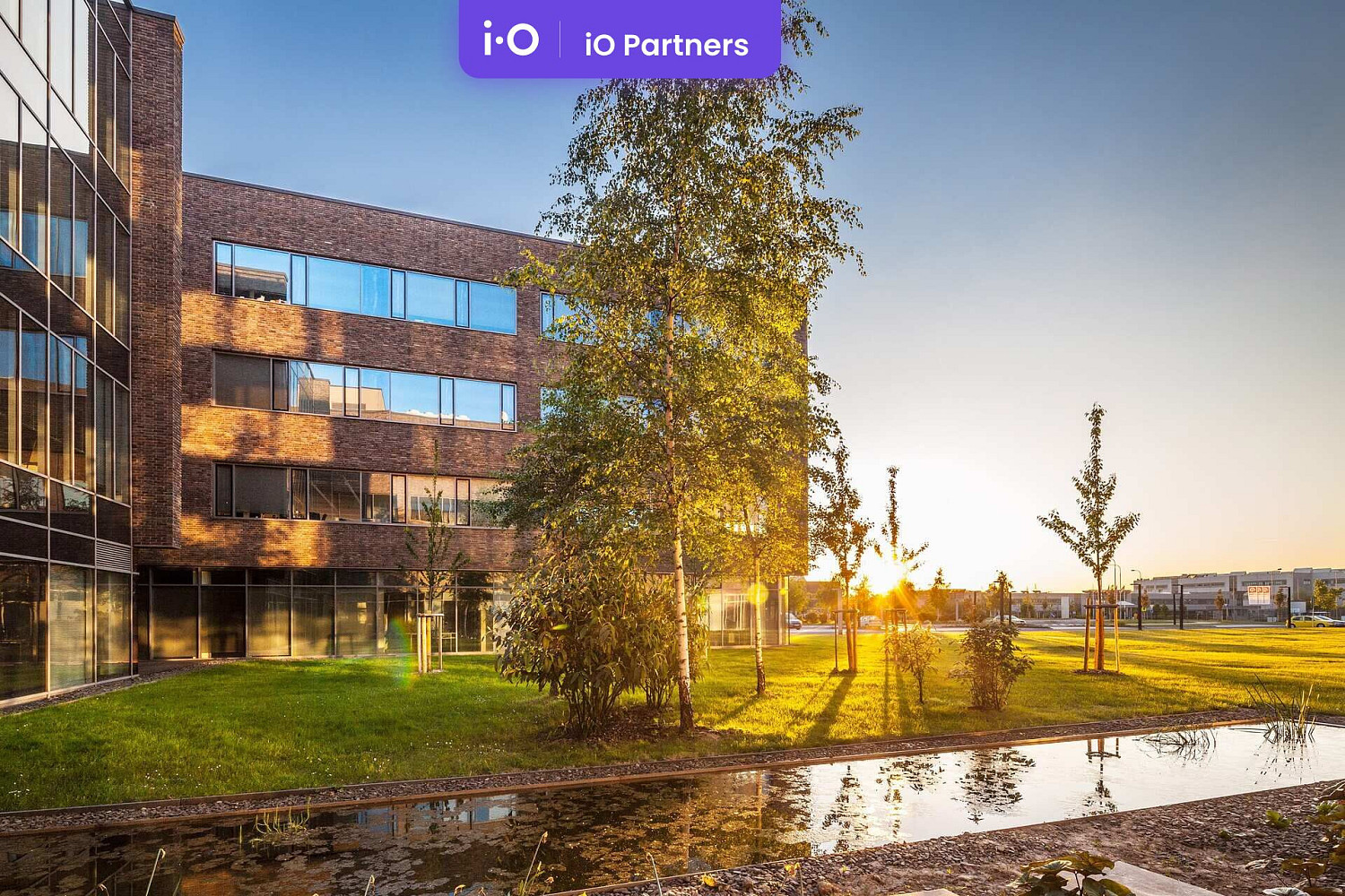 Pronájem skladovacích prostor 4 890 m² – fotografie 3