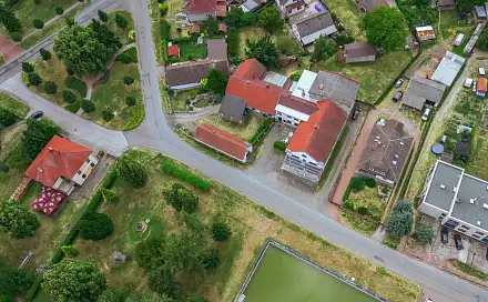 Prodej domu 865 m² s pozemkem 843 m², Klamoš, okres Hradec Králové