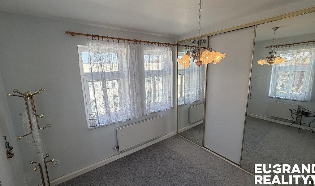 Prodej domu 98 m² s pozemkem 531 m², Šluknov – náhled fotky 17