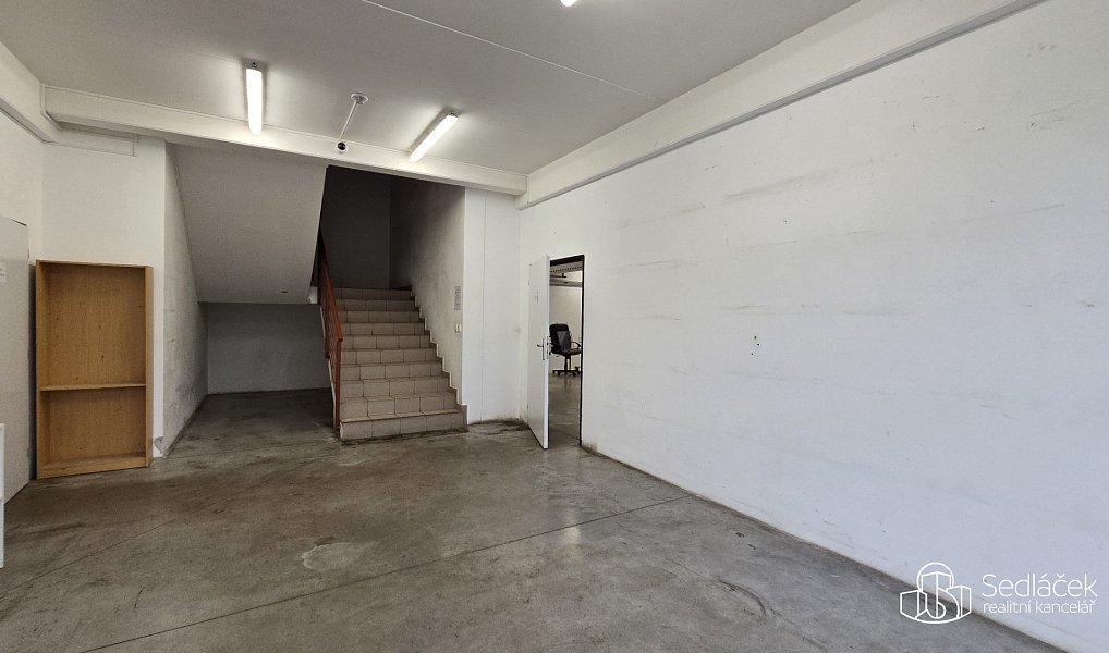 Pronájem výrobních prostor 876 m², Sokolov – náhled fotky 7