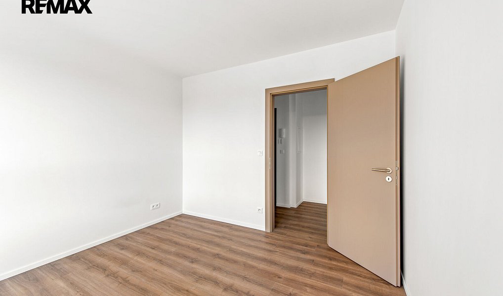 Prodej bytu 2+kk 60 m², Praha – náhled fotky 14