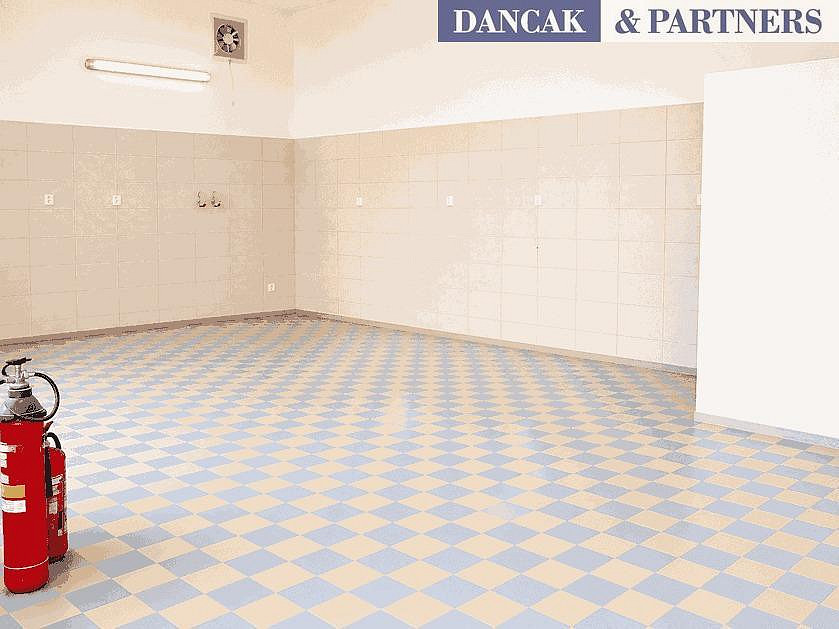 Pronájem skladovacích prostor 70 m² – fotografie 3