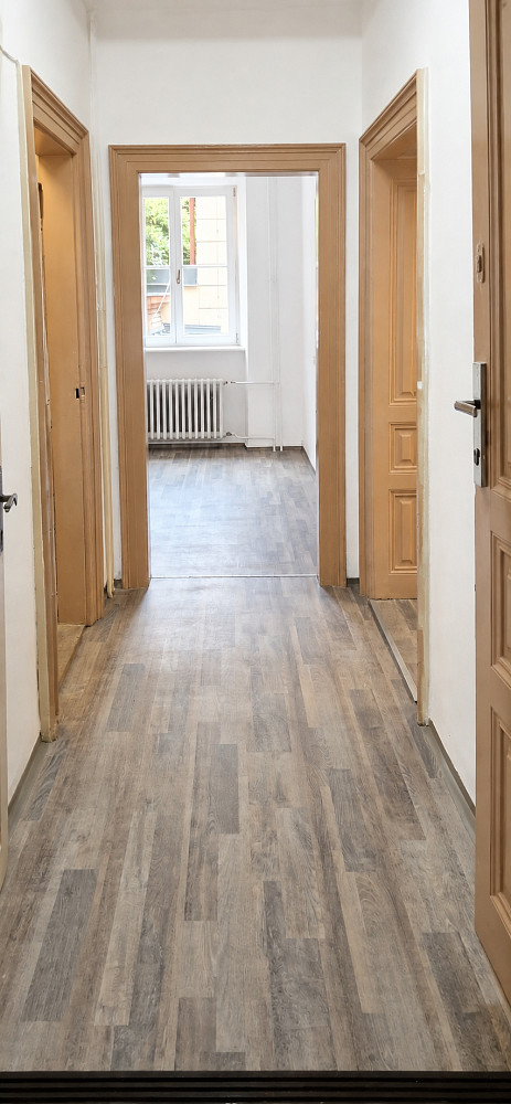 Pronájem kanceláře 65 m² – fotografie 4