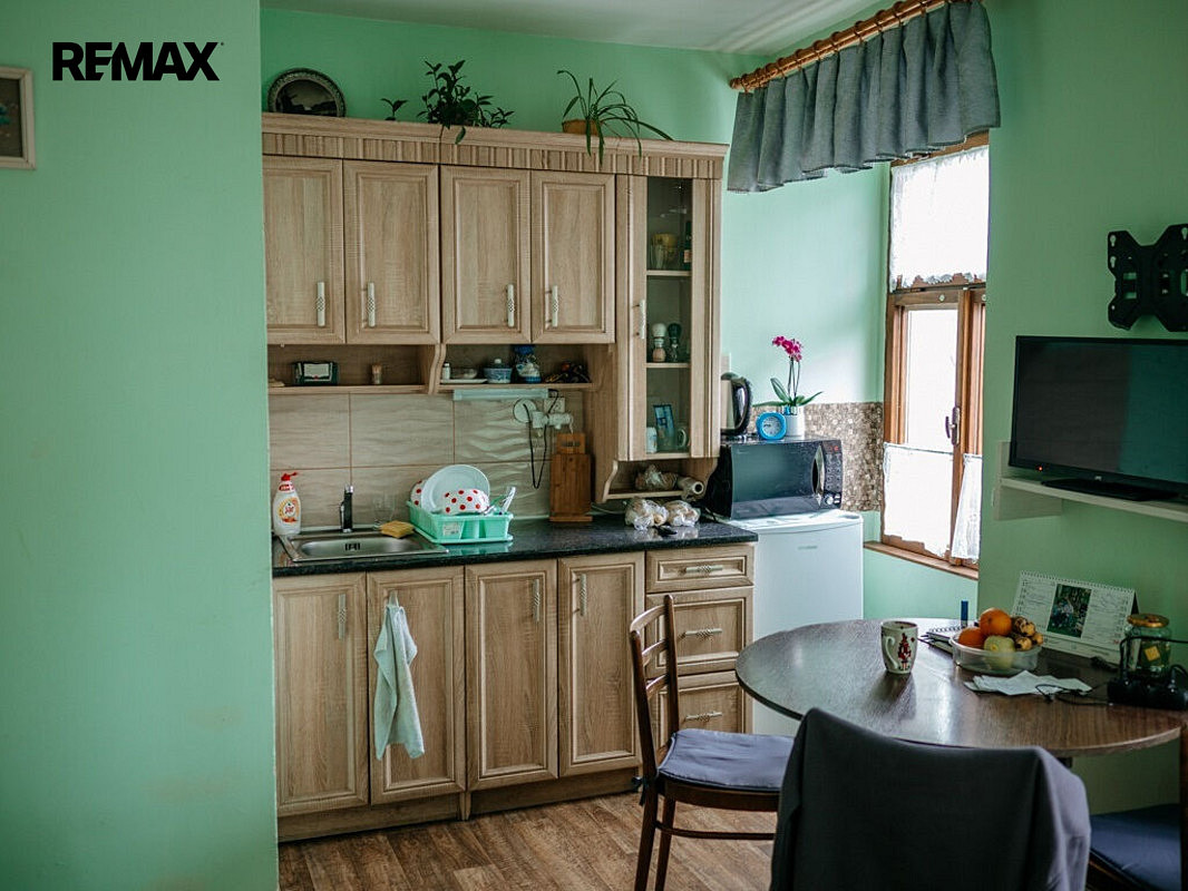 Prodej ubytovacího objektu 705 m²
