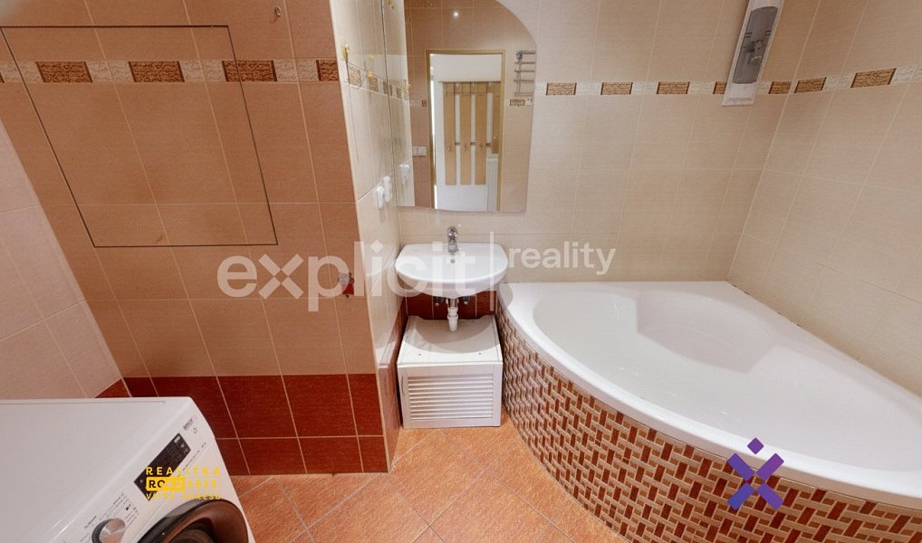 Pronájem bytu 4+1 87 m², Zlín – náhled fotky 8