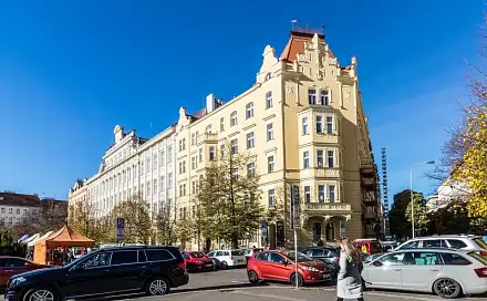 Pronájem bytu 3+kk 154 m², náměstí Jiřího z Poděbrad, Praha 3 - Vinohrady