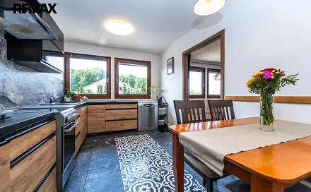 Prodej bytu 3+1 62 m², Labětínská, Praha 9 - Vinoř