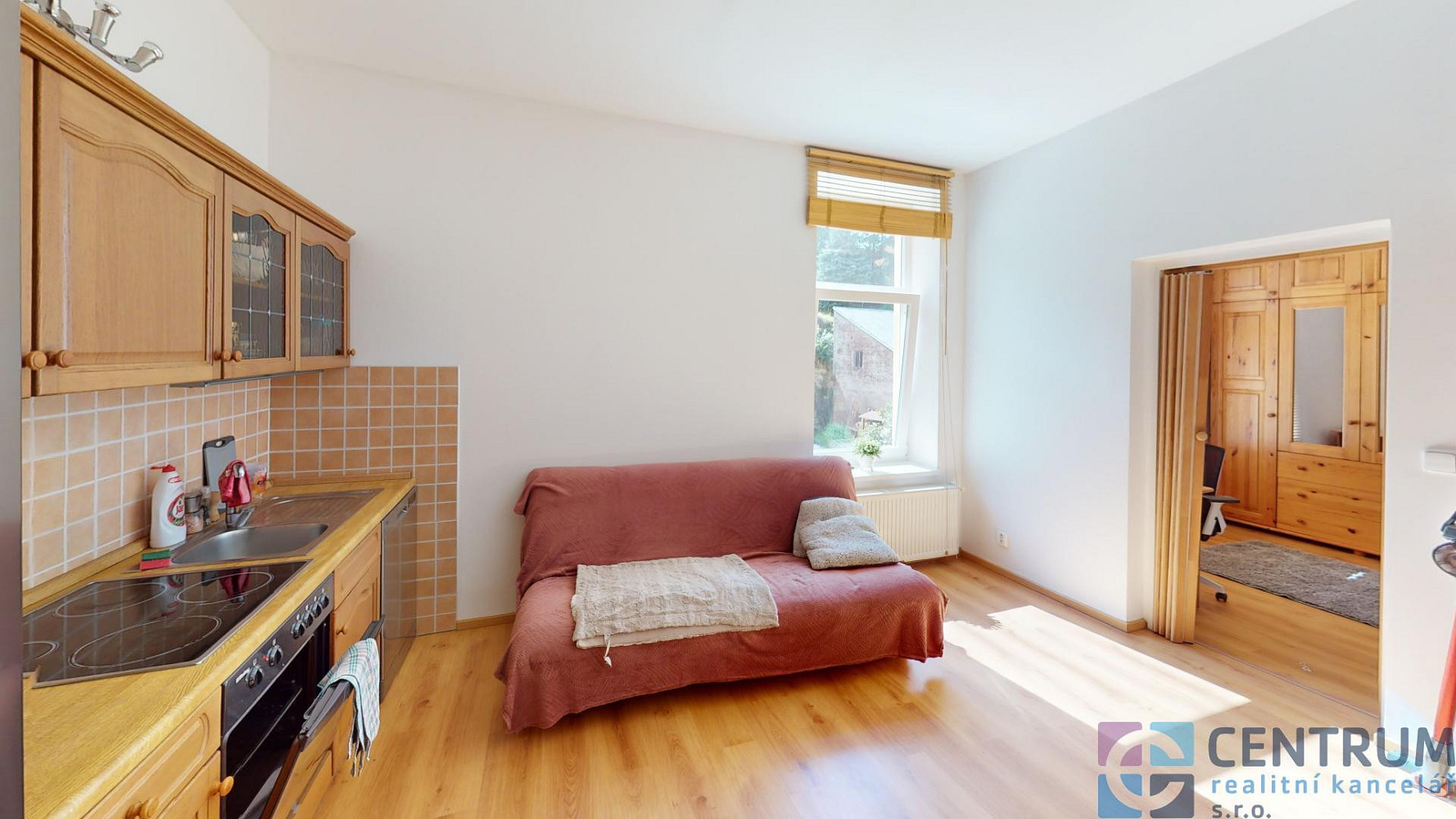 Pronájem bytu 1+1 43 m²