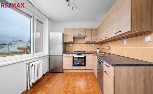 Prodej bytu 4+1 92 m², Národní, Liberec - Liberec VIII-Dolní Hanychov