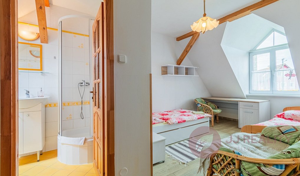 Prodej domu 271 m² s pozemkem 775 m², Šťáhlavy – náhled fotky 26
