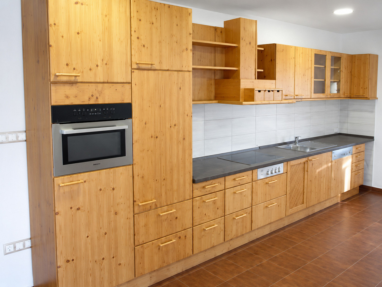 Pronájem bytu 3+1 84 m² – fotografie 3
