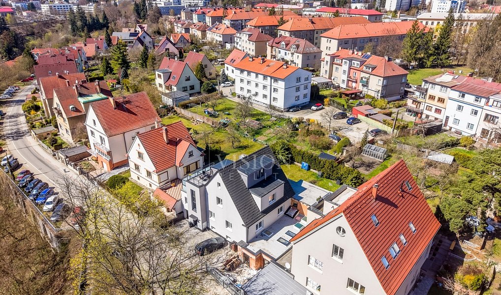 Prodej bytu 3+1 95 m², Tábor – náhled fotky 34