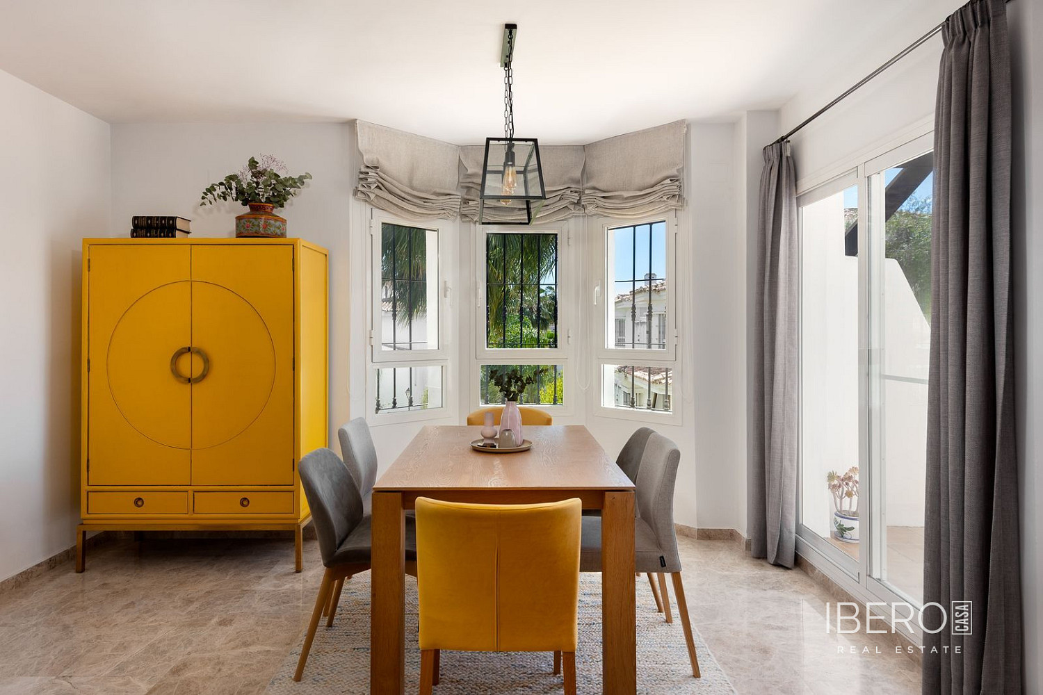 Piso 3+kk – Marbella, Nueva Andalucía - Más