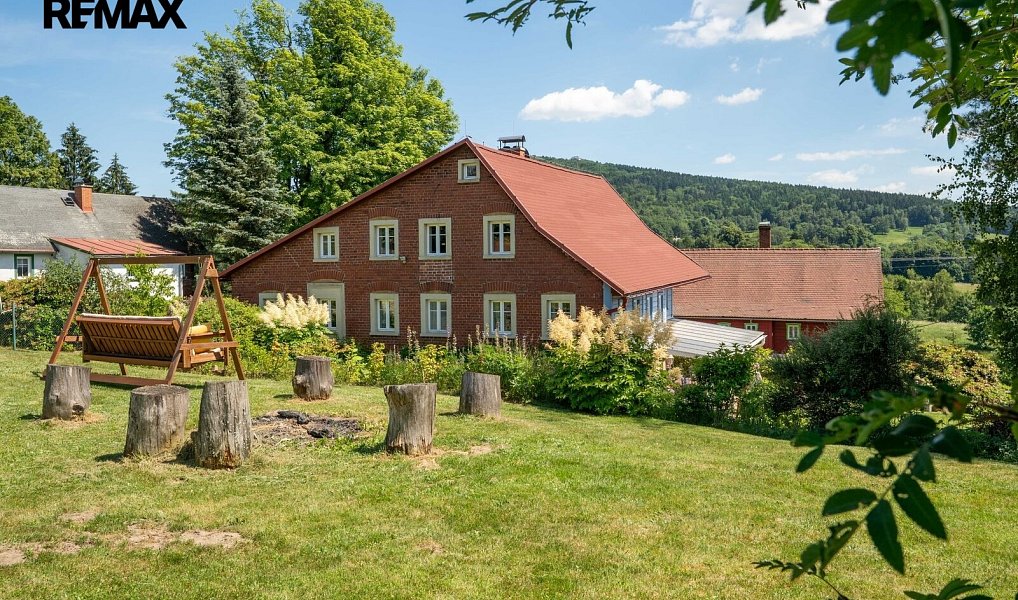 Prodej domu 250 m² s pozemkem 2 004 m², Krompach – náhled fotky 35