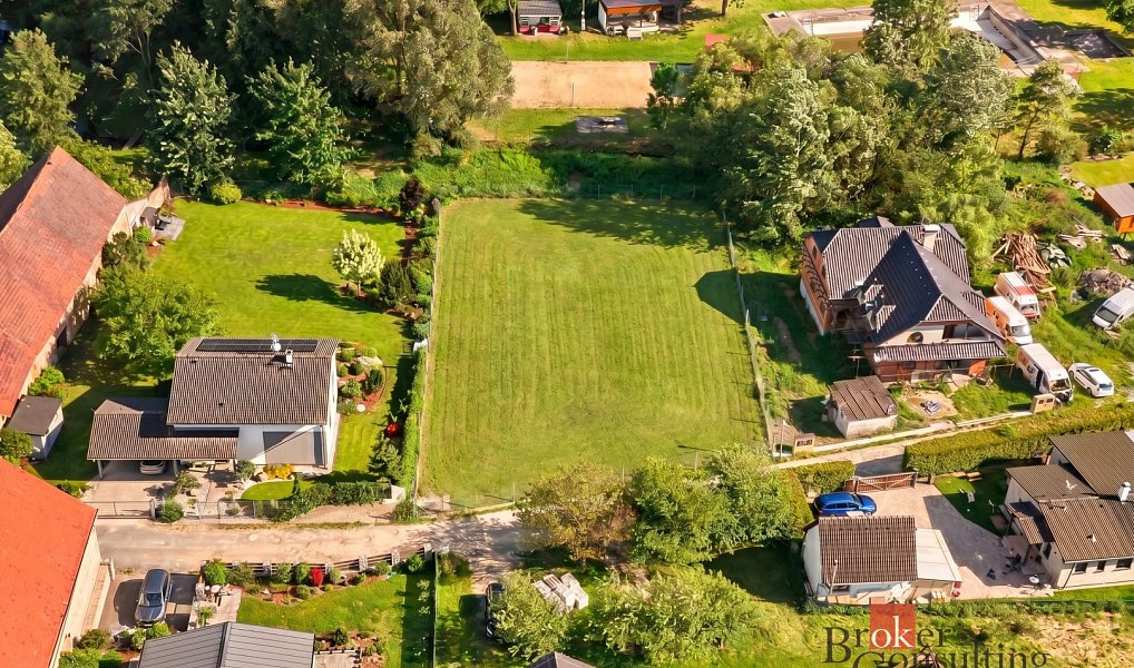 Prodej stavebního pozemku 1 358 m², Útušice – náhled fotky 7