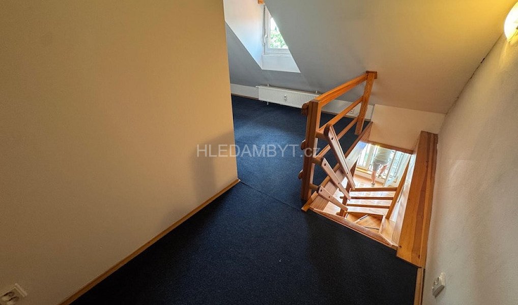 Prodej bytu 2+kk 51 m², Šestajovice – náhled fotky 8