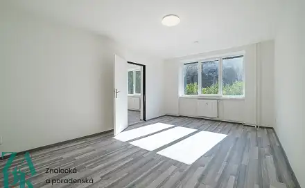 Pronájem bytu 1+1 38 m²