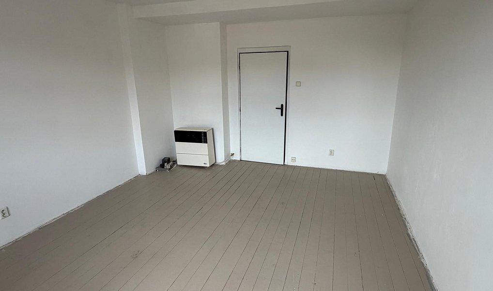 Prodej bytu 3+1 77 m², Teplice – náhled fotky 3