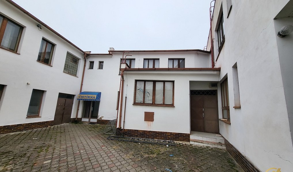 Prodej obchodních prostor 700 m², Lysá nad Labem – náhled fotky 9